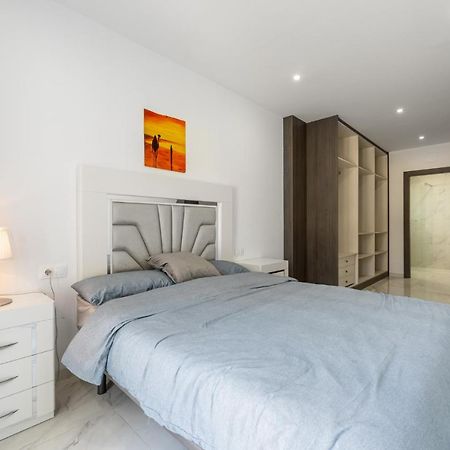 New Villa With Rooftop Terrace And Pool Daya Nueva Exterior photo