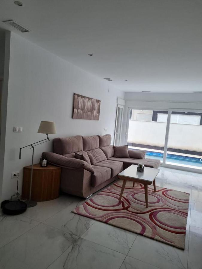 New Villa With Rooftop Terrace And Pool Daya Nueva Exterior photo